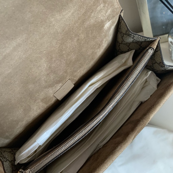 Gucci Dionysus GG Supreme Med Canvas Shoulder Bag - Picture 6 of 9